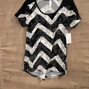 LuLaRoe Classic T